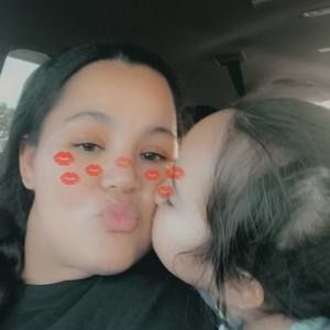 Meet your Posher, Emlain